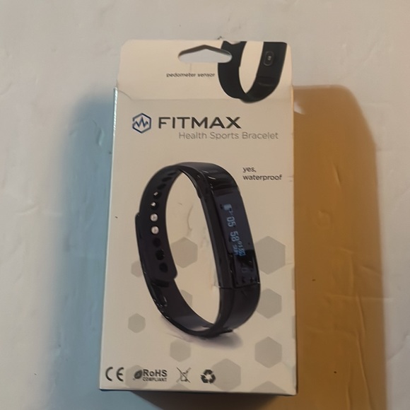 NEW In Sealed Box FITMAX SMART BRACELET Water Proof! - Picture 3 of 6